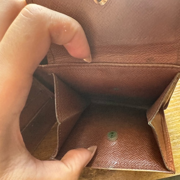 Louis Vuitton Bifold Wallet - Picture 8 of 11